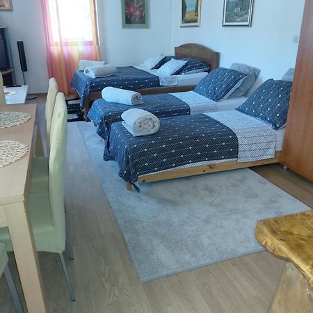 Studio Apartman Kotro Beli Manastir Exterior photo