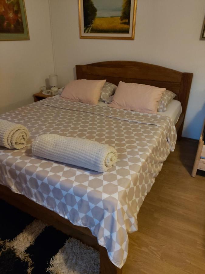 Studio Apartman Kotro Beli Manastir Exterior photo